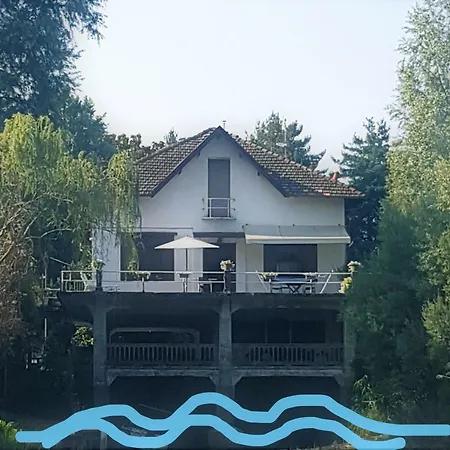 The On Lago Maggiore 別荘 カステッレット・ソプラ・ティチーノ